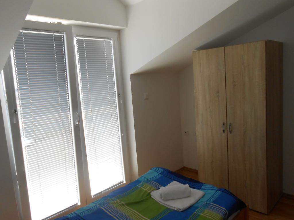 Apartments Jasmina Novalja Εξωτερικό φωτογραφία