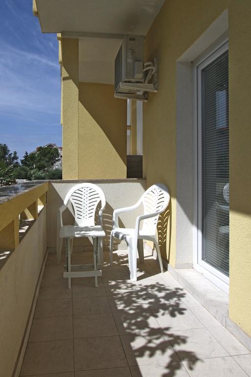 Apartments Jasmina Novalja Εξωτερικό φωτογραφία