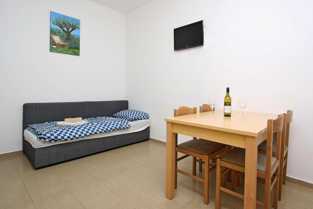 Apartments Jasmina Novalja Εξωτερικό φωτογραφία